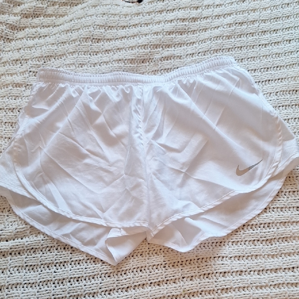 Nike Dri-fit White Running Shorts Pre-owned Newer Condition Size M